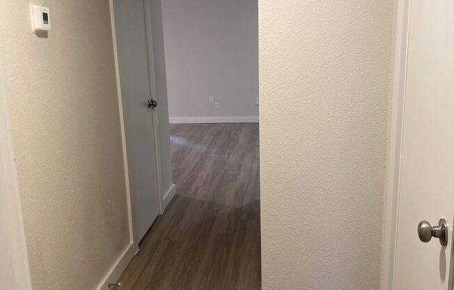 2 beds, 1 bath, 900 sqft, $1,550, Unit ELP2202-336