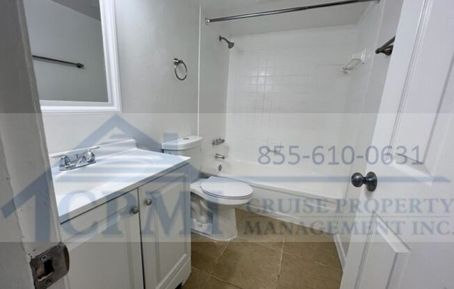 2 beds, 1 bath, 896 sqft, $2,095, Unit C306