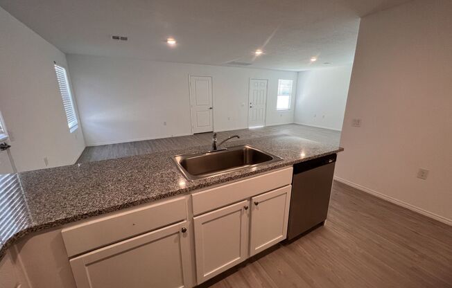 12015 Overton Way, San Antonio TX 78221