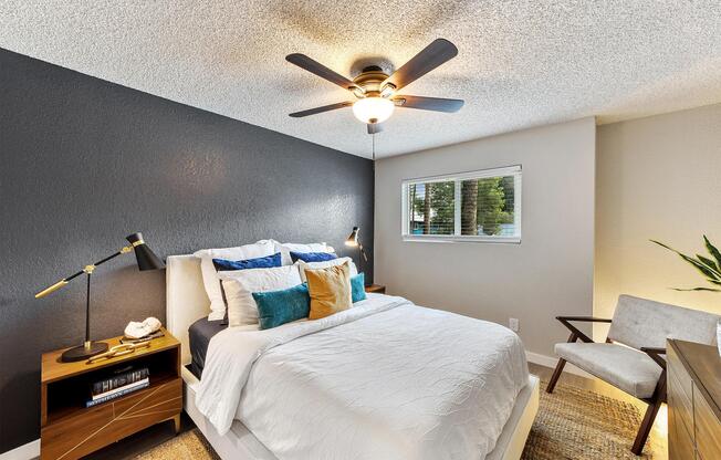 2 beds, 1.5 baths, 856 sqft, $1,895