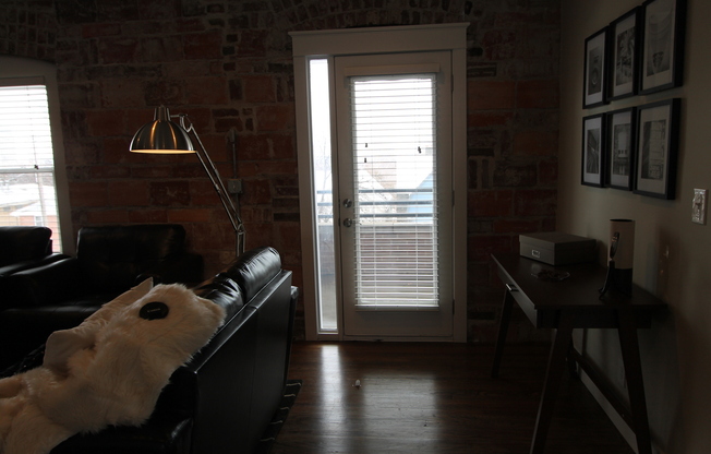 2 beds, 1 bath, 1,150 sqft, $1,470, Unit 6