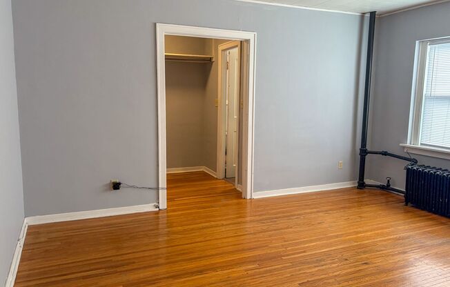 640 S 12th - 12H Apartments