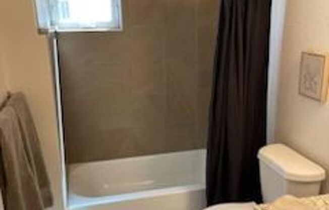 2 beds, 2 baths, 855 sqft, $1,850, Unit 5681 #203 Silverstone