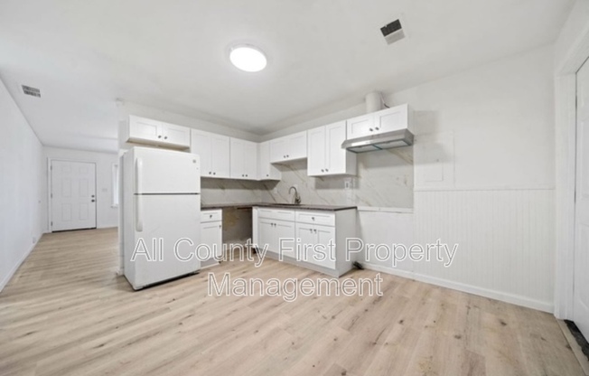 2371 WHITES ML RD