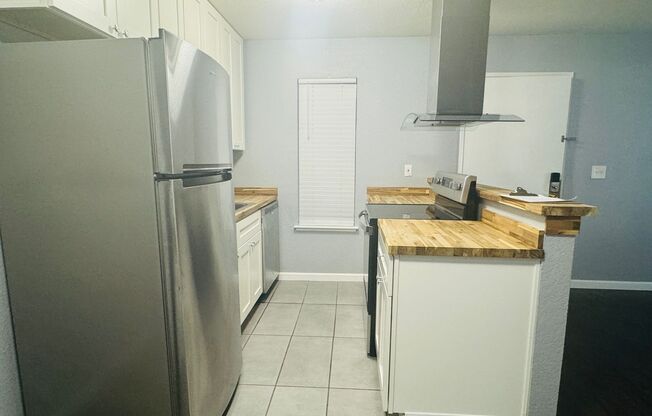 1 bed, 1 bath, $1,550, Unit #53