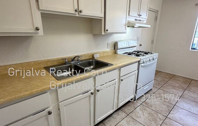 1227 Riverview