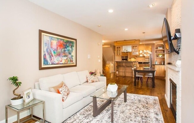11 Gardner Rd 2