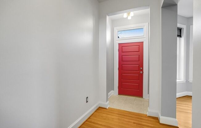 306 R ST NW