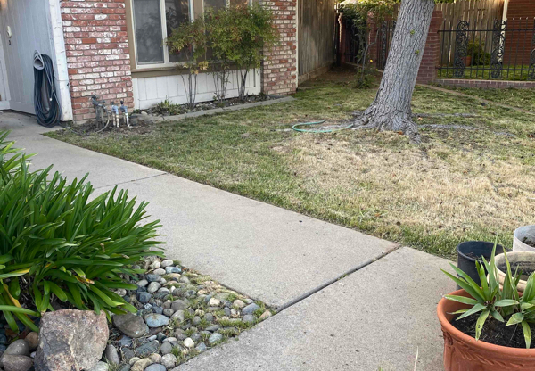 5905 SMALL HL CT