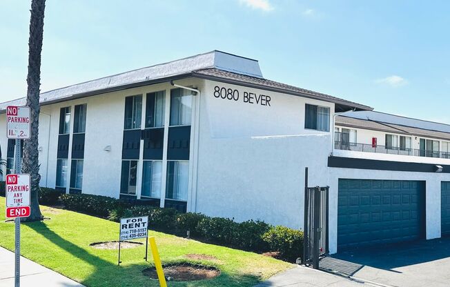 2 beds, 1 bath, 900 sqft, $2,195, Unit 39