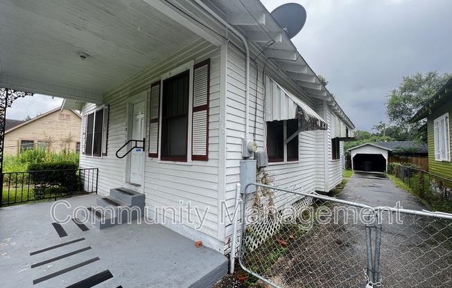1910 WALNUT ST
