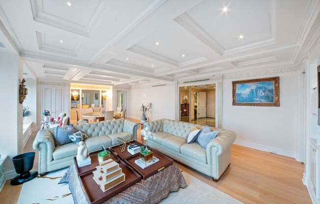 2 beds, 3.5 baths, 1,900 sqft, $40,000, Unit 3401