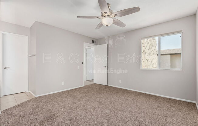 2 beds, 2 baths, 864 sqft, $1,450, Unit F202