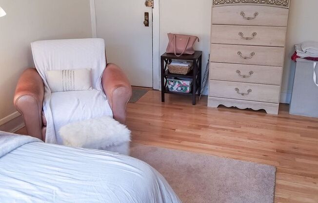 Studio, 1 bath, 445 sqft, $1,575, Unit 518-314