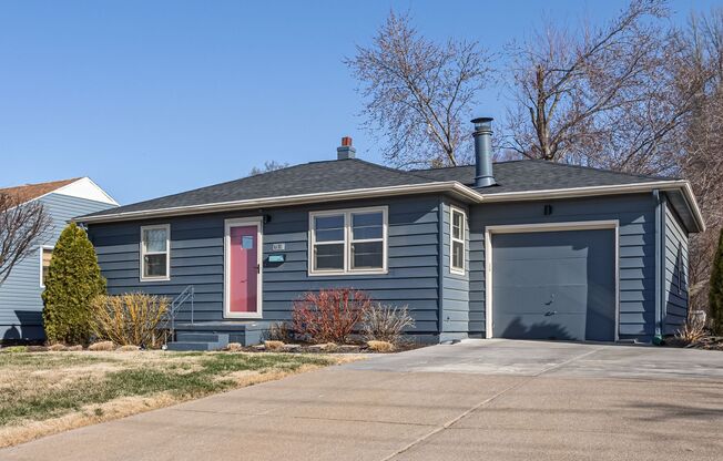 Beautiful Home In Underwood Park Neighborhood