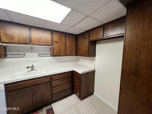 2 beds, 2 baths, 1,000 sqft, $2,300, Unit 4