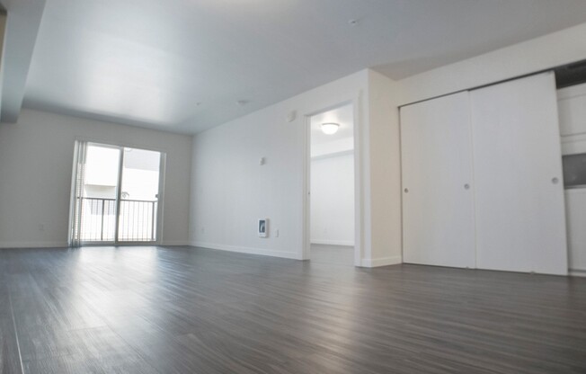 1 bed, 1 bath, 573 sqft, $1,595, Unit 302