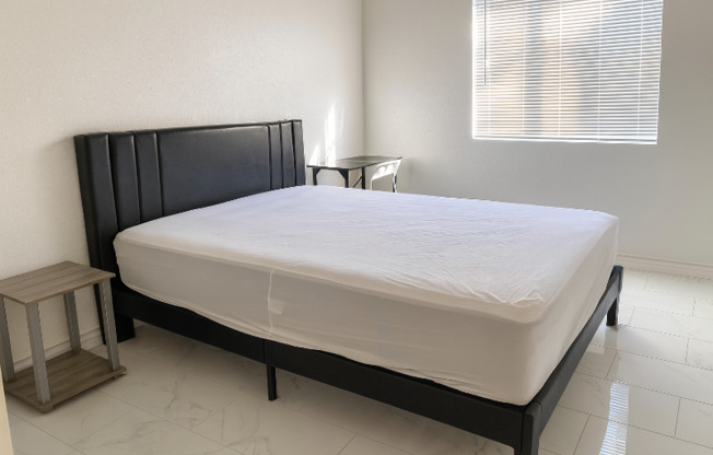 4792 E CINCINNATI AVE