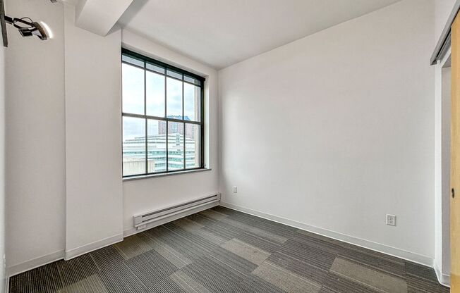 2 beds, 2 baths, 1,000 sqft, $1,200, Unit 601