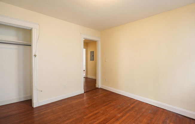 19 Claymoss Rd Apt 2