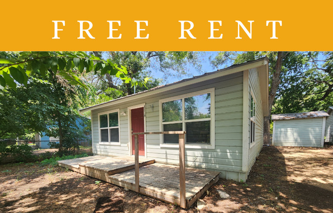 2 Weeks Free Rent /2  Bedroom House near  Lake McQueeney! No  Carpet / Fridge & Washer & Dryer Included / Navarro ISD