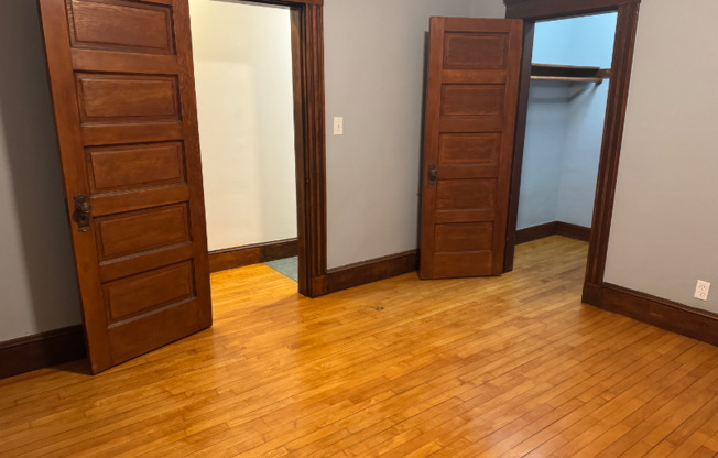 590 WELD ST