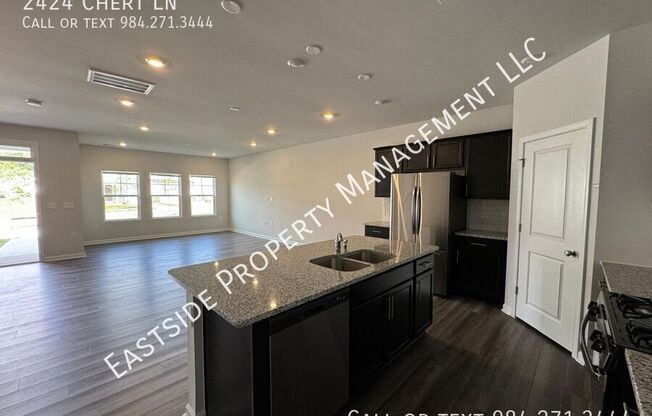 2424 CHERT LN