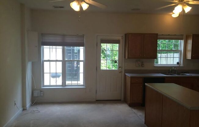 2 beds, 2.5 baths, $2,295