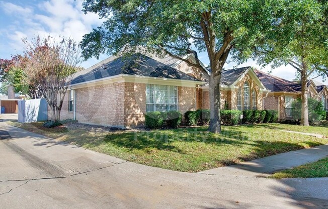 1003 BLACKWELL DR