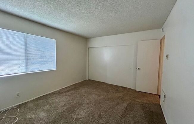 2 beds, 1 bath, $3,050, Unit Unit B