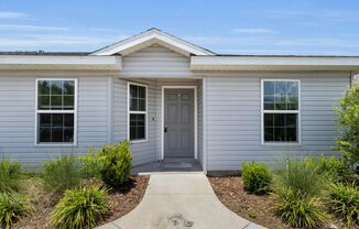 Beautiful 3/2 Triplex