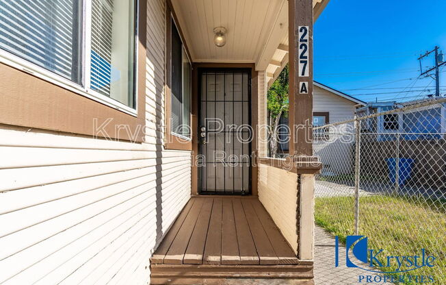 227 ARKANSAS ST