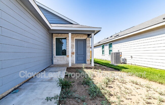 3902 TERRELL TRCE