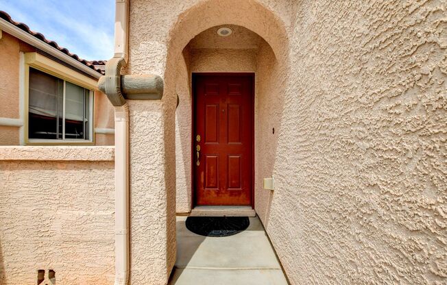 Beautiful 3 Bedroom, 2 Story Home in Summerlin!