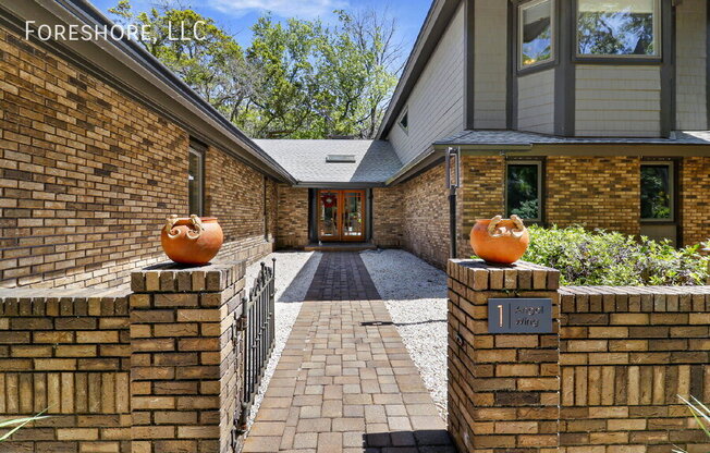 1 ANGEL WING DR