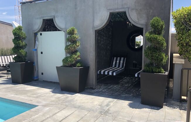 1 bed, 1 bath, 1,390 sqft, $4,300, Unit 708