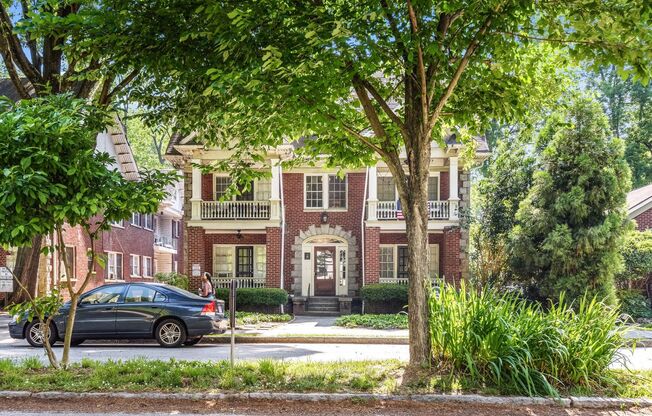 1 bed, 1 bath, 750 sqft, $1,895, Unit 873-19