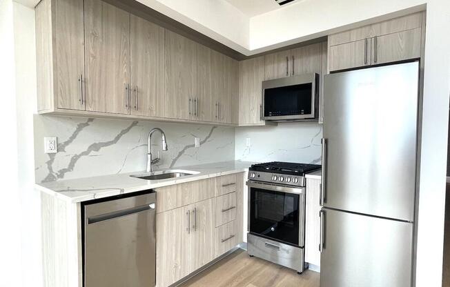 Studio, 1 bath, $2,995, Unit 5F