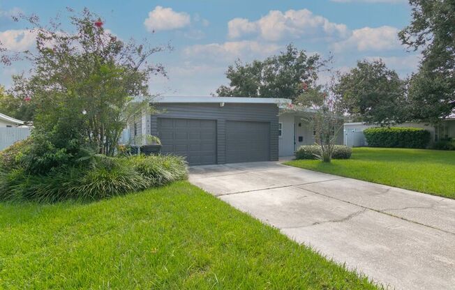 2332 Smiley Ave