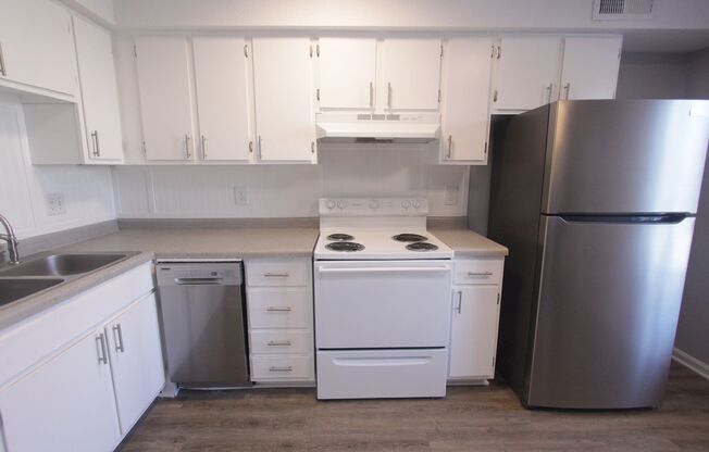 1 bed, 1 bath, 635 sqft, $995, Unit 1406-A