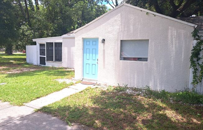 2/1 home in downtown Clearwater