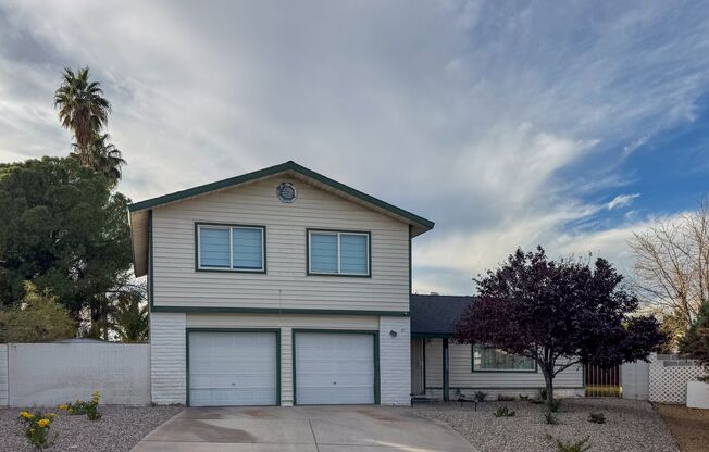 Move-In Ready 3-Bedroom with Pool / Lawn and Pool Service Included!