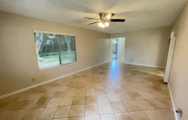 Greenhaven Apartments ~ In the Heart of Sacramento’s Pocket Neighborhood!