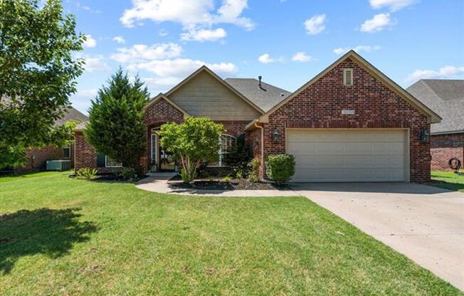 4 Bedroom/2 Bath -Owasso Schools