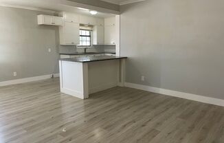 2 beds, 1 bath, $1,095