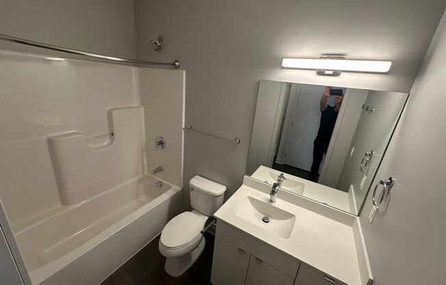 1 bed, 1 bath, 579 sqft, $1,525, Unit 204