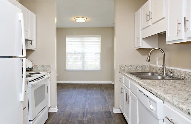 Kitchen at Northridge Crossing Apartments