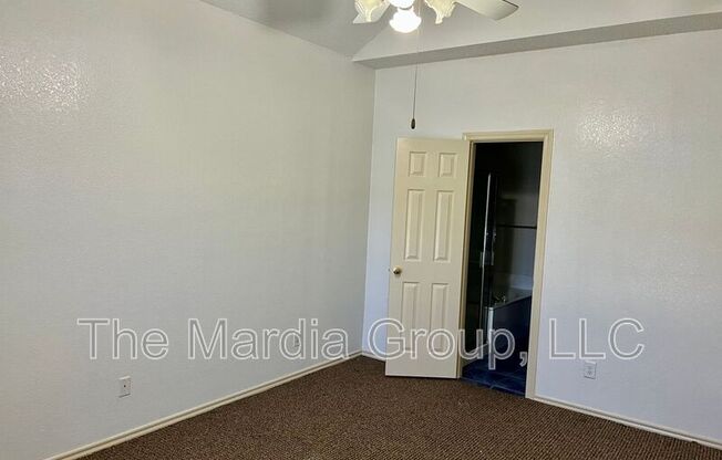 1364 CREEKVIEW DR