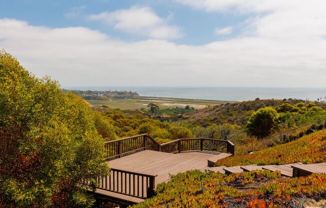 Stunning Views Over Cardiff - Charming Single Family Home