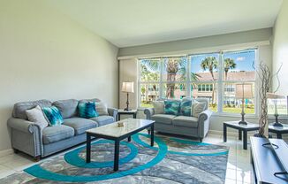 Fully Furnished Naples Condo with Resort-Style Living